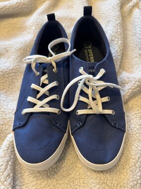 Sperry Navy Canvas Lace-Up Sneakers with White Laces